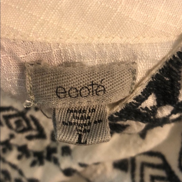 🌵ECOTÈ/ Sleeveless Emb Mock Neck Top 🌵 - Picture 6 of 7